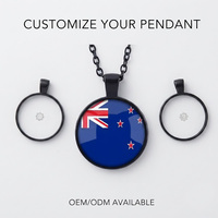 Venta al por mayor logotipo personalizado Chile Australia Bulgaria recuerdo viaje cristal collar de moda para hombres y niños
