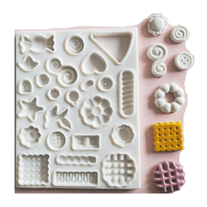 Stampo in Silicone per Torte e Fondente, 3D Rettangolare, 24 Varianti, Mini Cibo Finto Cartoon, Sandwich, Biscotti, Caramelle, <span class=keywords><strong>Dolci</strong></span>, Grafica Fai-da-Te - Product Image 6