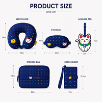 Ensemble d'accessoires de voyage pour enfants : oreiller de voyage, masque pour les yeux, trousse de toilette, porte-passeport