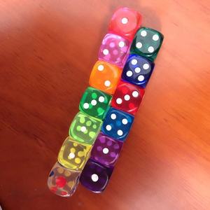 Juego de dados de piedras preciosas atractivas dados de plástico coloridos y baratos para jugar - Product Image 6