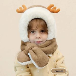 Nuevo Estilo de Moda, Bufanda de Pelo Sintético de Poliéster Cálida y de Alta Calidad, Gorro de Felpa para Niños, a Prueba de Viento, Lindo Gorro de Navidad para Bebés - Product Image 5