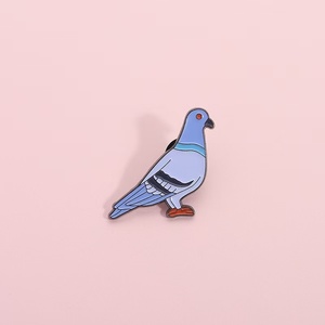 Broche mignonne <span class=keywords><strong>en</strong></span> forme de <span class=keywords><strong>pigeon</strong></span>, épinglette mignonne, série animaux de dessin animé, badge métallique, accessoire de mode, vente <span class=keywords><strong>en</strong></span> gros transfrontalière - Product Image 2