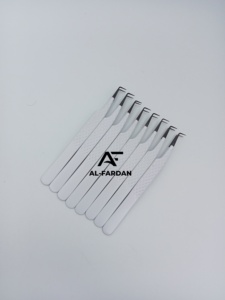 Pince à épiler japonaise en acier inoxydable pour cils, pointe en fibre à 90 degrés, couleur blanche, pointes plasma noires, pince à épiler pour extensions de cils - Product Image 3