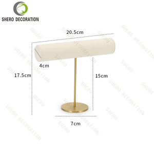 Expositor de metal de alta gama cubierto con microfibra para pulseras, brazaletes y relojes, ideal para tiendas de joyería. - Product Image 6
