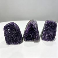 Vente en gros de grappes de cristal de quartz améthyste naturel polies, spécimens minéraux de guérison, décoration de table pour la maison, artisanat en stock