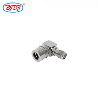 Usine QMA mâle prise femelle 90 degrés RF coaxial adaptateur connecteurs pour RG58 LMR400 RG8 RG223 RG402 câble assemblage