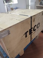 Moteur électrique à induction triphasé 15 kW, efficacité IE3, IP55, 4 pôles, série J3, boîtier en fonte, refroidissement ventilé, 50/60 Hz, TECO