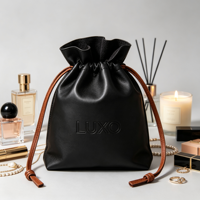 Pochette en cuir personnalisée avec logo en relief, élégante pochette en cuir à cordon pour emballage cadeau d'objets de petite taille