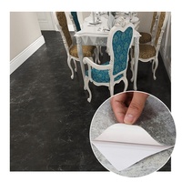 Colle à base d'huile, papier peint pour sol véritablement imperméable, carreaux de sol autocollants à peler et coller