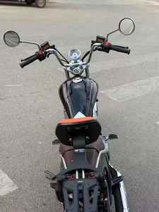 Motocicleta Zongshen Yomi de 125cc, Ligera, Estilo Vintage, Mini Cruiser, con Frenos de Disco Delanteros y Traseros - Product Image 6