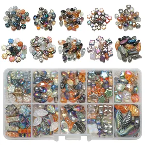 Zhubi Multi Shapes Glasperlen Box Set 260PCS Überzogene Farbe Kristall blatt Tropfen Herz Perlen für DIY Herstellung von hand gefertigten Modeschmuck
