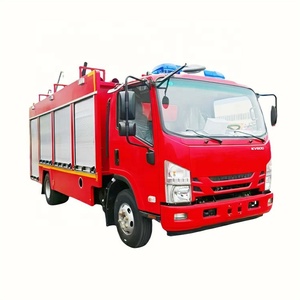 Isuzuu 4*2 Haute Qualité 8000 Litres Citerne à Eau Camion de Pompiers Véhicule de Sauvetage pour la Lutte contre l'Incendie - Product Image 1