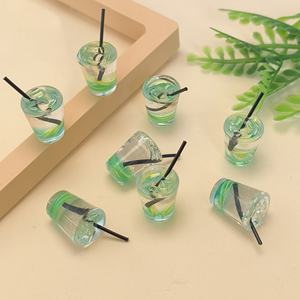 Set di Bevande Ghiacciate in Miniatura, Tè Nero Ghiacciato e <span class=keywords><strong>Americano</strong></span> Ghiacciato Realistici in Resina per Casa delle Bambole in Scala 1:12, per Diorami e Hobbisti Adulti - Product Image 6