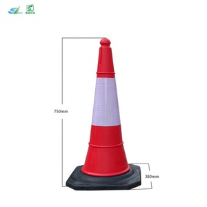 Cônes de signalisation routière prismatiques réfléchissants HDPE rouges durables de 30 pouces pour autoroutes urbaines - Product Image 5