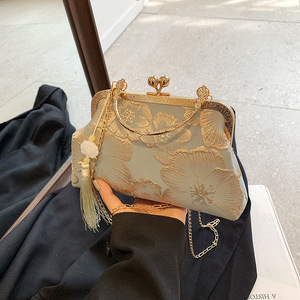 Bolso de Hombro Cruzado para Mujer, Estilo Chino, Bordado, con Forma de Concha, Azul, Blanco, Verde, Primavera 2024 - Product Image 3