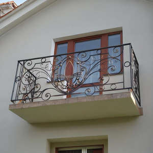 Rampe de balcon en <span class=keywords><strong>fer</strong></span> <span class=keywords><strong>forgé</strong></span> européen, forgée à la main, pour villa, cour, <span class=keywords><strong>baie</strong></span> vitrée - Product Image 5