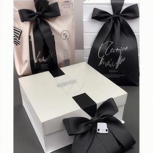 Caja de regalo de lujo con tapa y base / Elegantes cajas de embalaje para sus regalos - Product Image 4