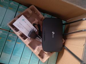 Routeur sans fil TPLINK TL-WR940N 450 Mbps N 2,4 GHz 5 ports Version anglaise Routeur Wifi Routeur domestique Répéteur Wifi - Product Image 3