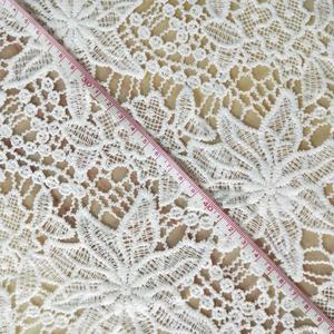 Tessuto <span class=keywords><strong>Bianco</strong></span> di Alta Qualità con Motivo a Fiocco di Neve Traforato, Ricamo 3D in <span class=keywords><strong>Pizzo</strong></span>, Seta di Latte/Poliestere/Nylon per Abiti da Sposa e Copriletti - Product Image 3