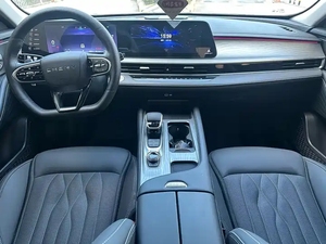 Chery Arrizo 8 <span class=keywords><strong>2022</strong></span> en Buen Estado, Sedán Usado, Cómodo y Eficiente en Combustible, Elección Ideal para los Mercados de Autos Usados en Asia y África - Product Image 6