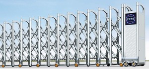 ประตูบานเลื่อนเพื่อความปลอดภัยแบบพับเก็บได้ระบบไฟฟ้าสำหรับโรงแรมในครัวเรือน - Product Image 3