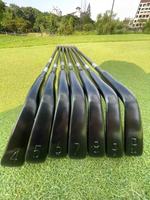 Fers de golf forgés noirs de niveau professionnel, faible centre de gravité, haute précision, en acier inoxydable, pour hommes, ensemble de clubs de golf