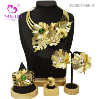 Luxuriöses 18K Vergoldetes Sonnenblumen-Schmuckset Afrikanisches Nigerianisches Braut-Spiralblumen-Set mit Halskette, Ohrringen, Ring und Armband 4-teilig