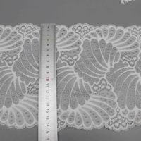 Fabricant de dentelle large en nylon et élasthanne avec motifs floraux et maille fine pour lingerie et robes de mariée