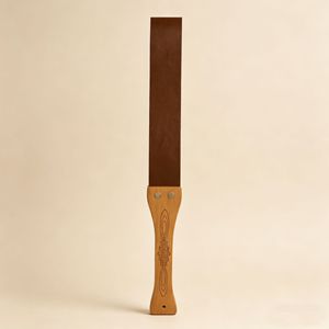 Pala de cuero con mango de madera, 3 tamaños, para dominación apasionada, uso adulto - Product Image 3