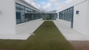 Moderne Vorgefertigte Stahlkonstruktion Maßgeschneidertes Design Stahlstruktur-Lagerhaus Ausstellungsraum Werkstatt Fabrik Schnelle Konstruktion Einfache Montage - Product Image 2