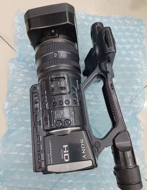Best Selling Sonys HDR-AX2000E 12x Optical Zoom Lens Professional Camcorder Video Camera Used Camera