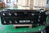 Marteau hydraulique Sb81 pour excavatrice de 20 tonnes PC200 R Prix bas en stock Expédition rapide DEHN1350 Démolition hydraulique