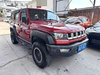 BAIC BJ40 2016 2.0T Essence Manuelle 4x4 SUV Conduite à Gauche Tout-Terrain Durable Spacieux Navigation GPS Véhicule d'Occasion à Vendre