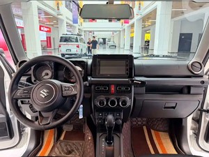 <span class=keywords><strong>Suzuki</strong></span> <span class=keywords><strong>Jimny</strong></span> 2022 1.5L K15B 4AT <span class=keywords><strong>ALLGRIP</strong></span> PRO GLX Spécifications GCC 3 portes 4 places SUV compact tout-terrain conduite à gauche - Product Image 5