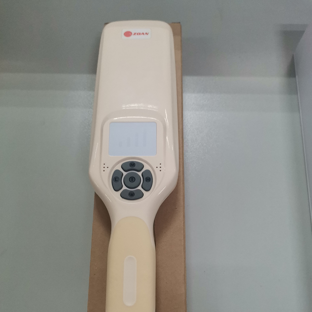 Hot Selling High Sensitivity Handheld Metal Detector Metal Detector Made in China