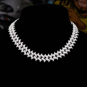 Collar y Pulsera de Cadena Cubana Europea Americana Personalizada de 14 mm, Diseño de Espinas Moderno y a la Moda, Unisex, Electrochapado - Product Image 3