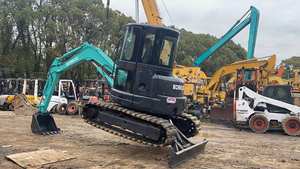 Miniexcavadora usada Kobelco SK55 de alta calidad en buen estado a la venta en stock - Product Image 2