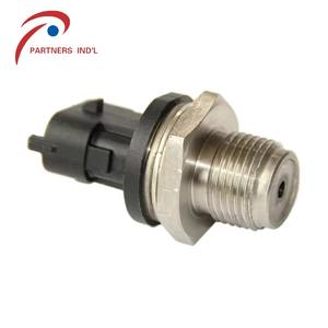Sensor de Cigüeñal Nuevo de Zpartners para Motor de Camión de 6.7L, 1 Año de Garantía, Números de <span class=keywords><strong>Modelo</strong></span> 0281002706 0281006327 0281002937 - Product Image 4