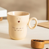 Vente en gros de tasses en céramique personnalisées à visage souriant mignon tasses à thé en grès tasses à lait petit déjeuner avec logo décalcomanies
