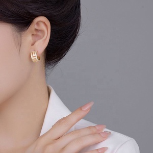 2025 New Model French Luxury Cold Aloof Style Asymmetrical Geometric Shape <b>Stud</b> <b>Earrings</b> for Women Luxury Temperament Socialite - Product Image 6