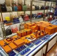 Productos de Cartera Hombre Louis Vuitton al por mayor a precios de fábrica  de fabricantes en China, India, Corea del Sur, etc.