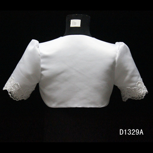 D1329A Gilet de robe de mariée pour fille à manches courtes, orné de broderies en tissu satiné blanc, avec châle - Product Image 4