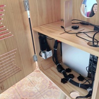 Cabina de Fotos para Fiestas GT, Cámara SLR Compatible con iPads y Smartphones, Conexión Wi-Fi/Bluetooth, Construcción de Aluminio, Impresión Instantánea, 15.6 Pulgadas, 8
