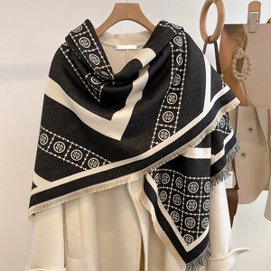 Syal kasmir hangat bermerek mewah untuk wanita selendang musim dingin selimut tebal persegi rumbai selendang Pashmina - Product Image 4