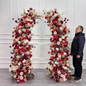 Decorazione Floreale <span class=keywords><strong>Serie</strong></span> Autunnale, Composizione Artigianale di Rose in Seta Rosse e Marroni a Forma di Corno, Sfondo Decorativo - Product Image 5