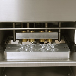 New Design Espreeso Coffee Lid Sealing <strong>Machine</strong> <strong>K</strong> <strong>Cups</strong> Coffee Pods Filling <strong>Machine</strong> Aluminium Capsule Sealing <strong>Machine</strong> - Product Image 6