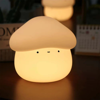 Adorable lampe de chevet en silicone en forme de champignon, à activation tactile, à intensité variable, lumière chaude, cadeau de Noël pour la chambre des enfants