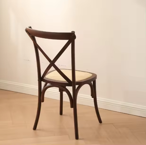 Chaise de salle à manger en rotin à dossier croisé en bois massif pour hôtels et restaurants – Meilleure vente en gros à prix abordable - Product Image 5