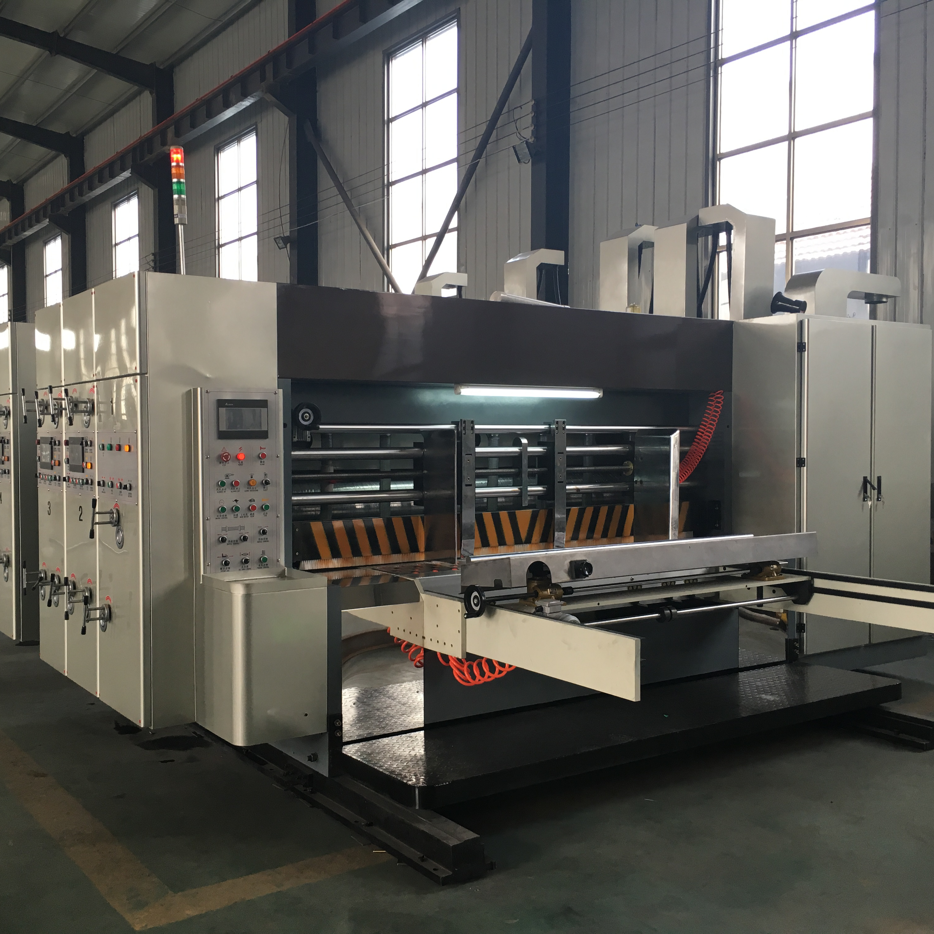 JLA полностью автоматический высокоскоростной флексографский принтер долбежный станок штамповочный станок картонная машина