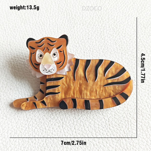 Broche Acrílico Hecho a Mano, Broche de Dibujos Animados de Tigre, Bonito y Artesanal - Product Image 5
